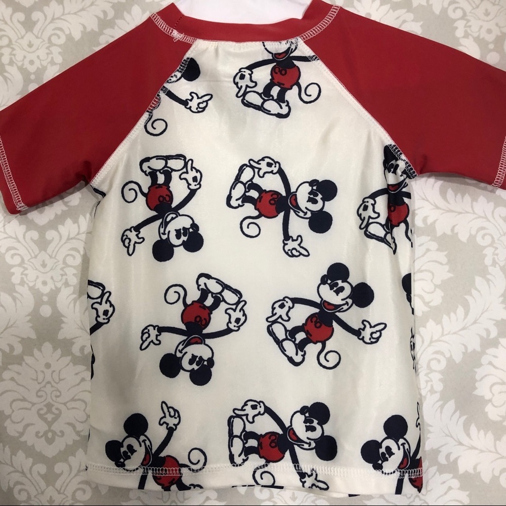 New Disney Rash Guard 3T - Picture 8 of 8